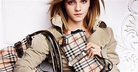 emma watson burberry eyeglasses|Practical Magic: Emma Watson Tapped for New Burberry Campaign.